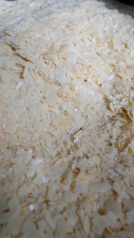 Carnauba_Wax_430x_9321852b-3f41-42bc-9ba4-336027b5f26d.webp