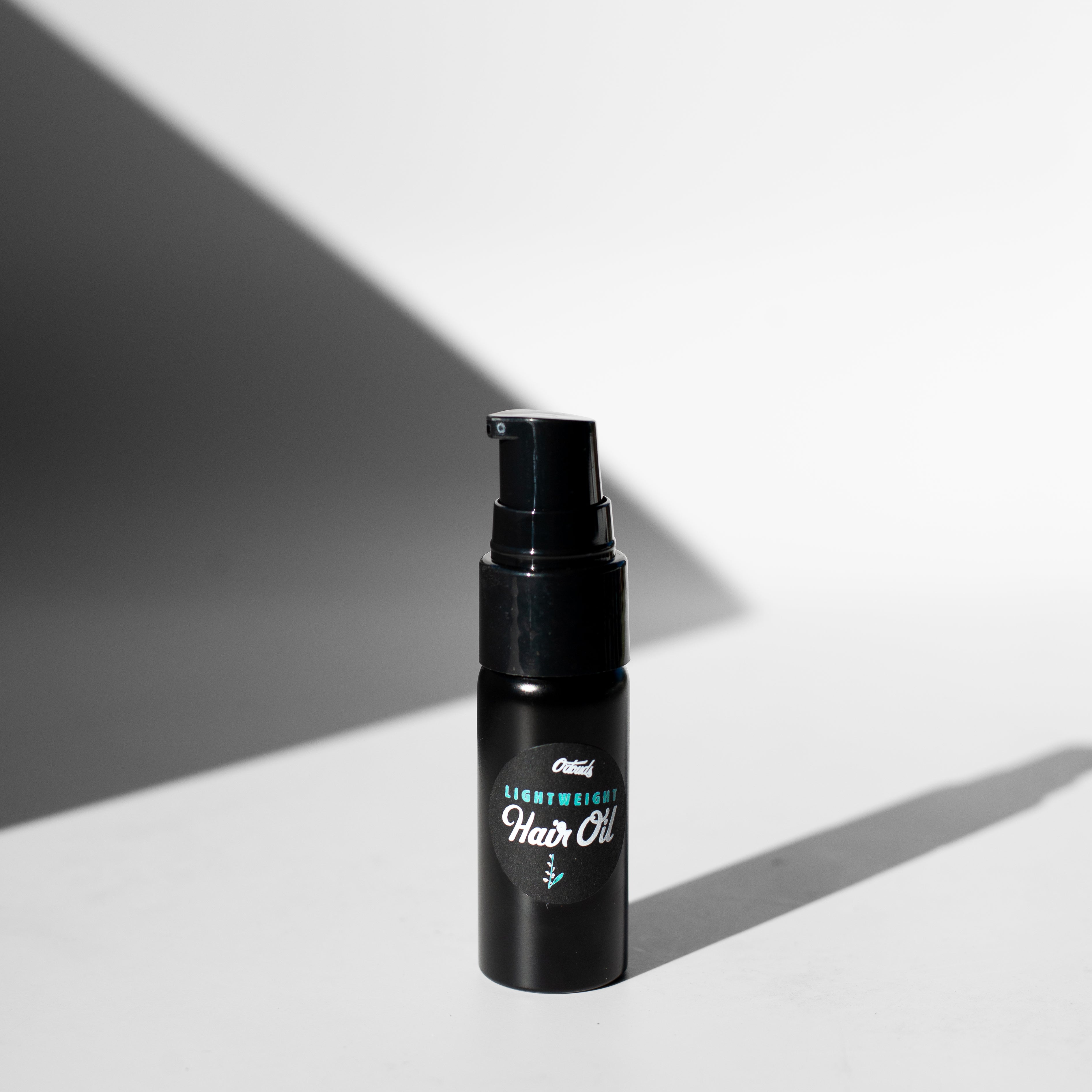 Lightweight Hair Oil Sample