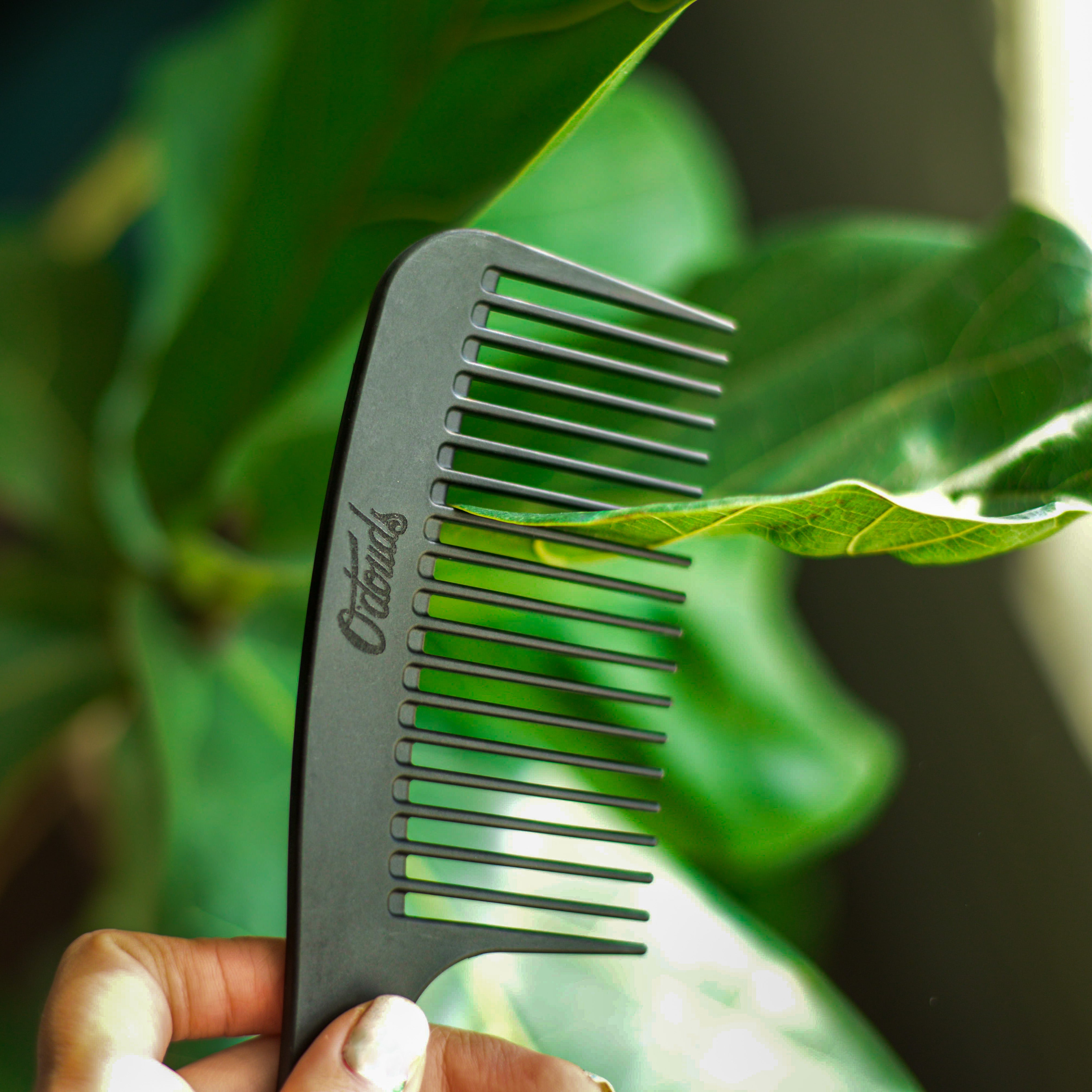 Detangler Comb